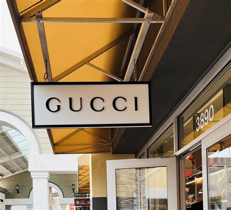 etichetta vestito gucci|Outlet store: Gucci, Livermore Premium Outlets (Paragon Outlets .